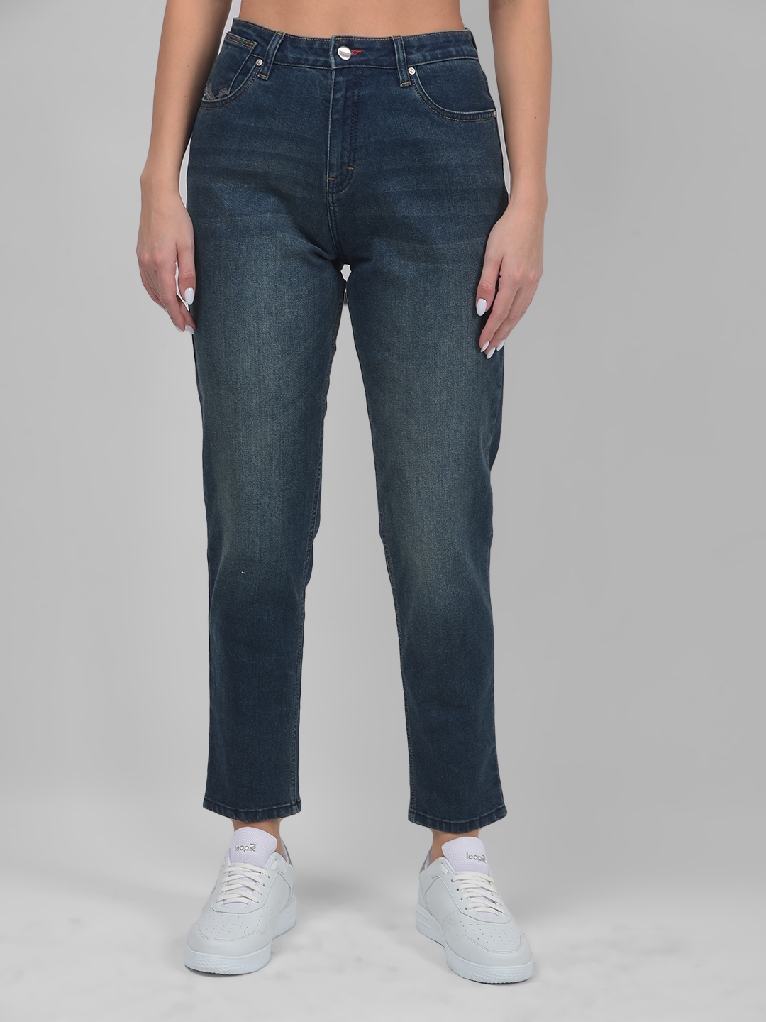 Numero Uno Women Solid Blue Jeans